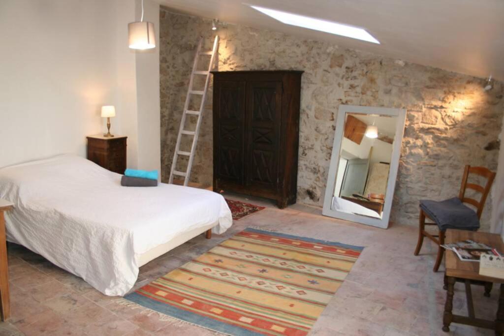 Character Filled House Overlooking The River Cesse Bize-Minervois Εξωτερικό φωτογραφία